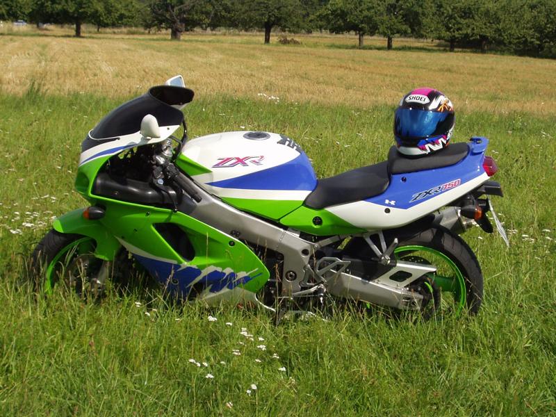 ZXR750_04.JPG